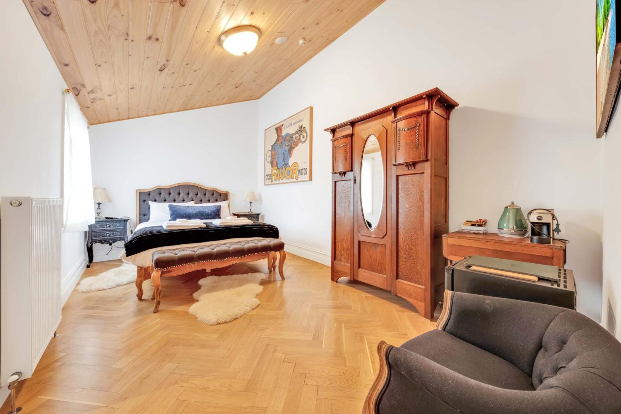 Bright Velo Hotel Екстериор снимка