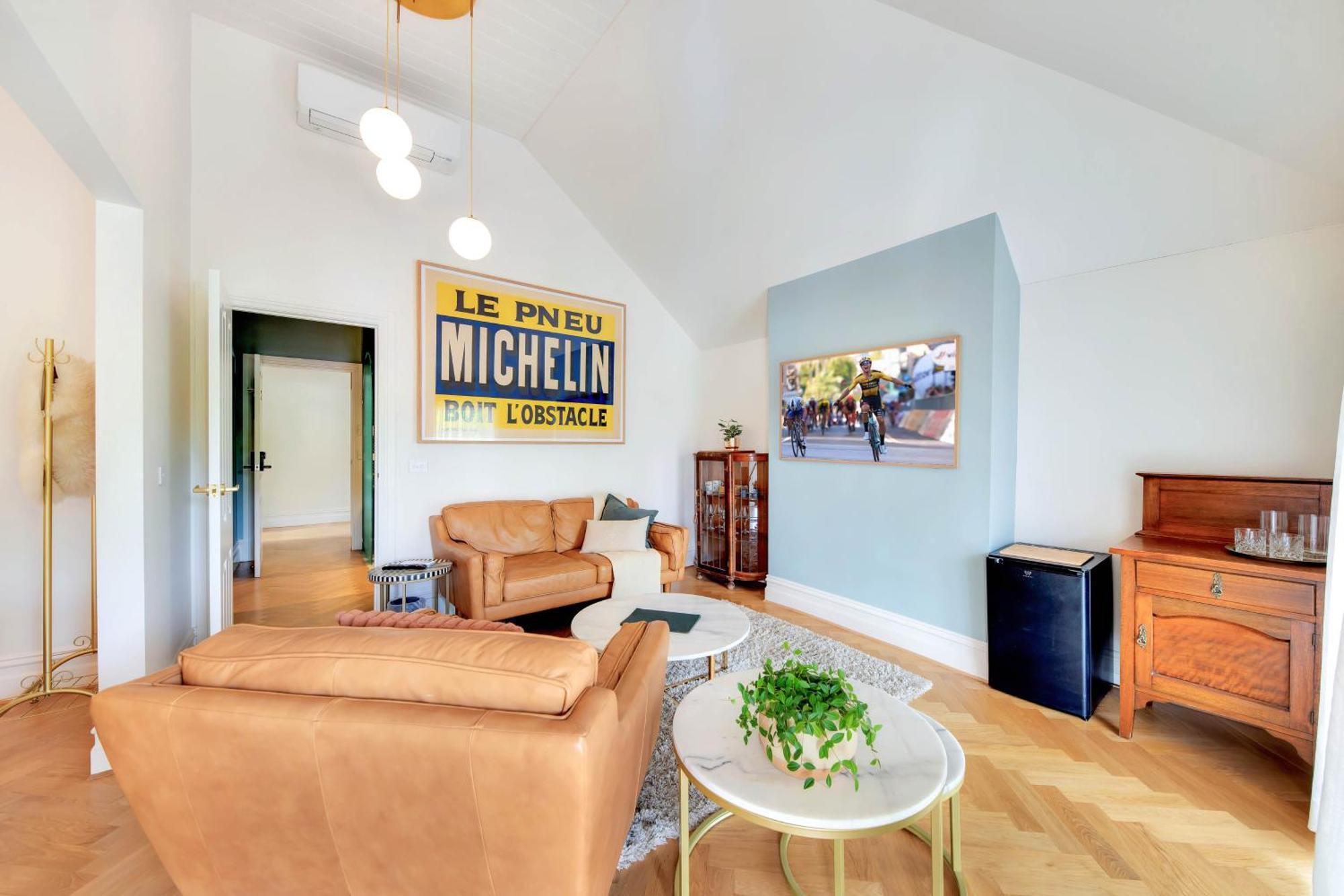 Bright Velo Hotel Екстериор снимка