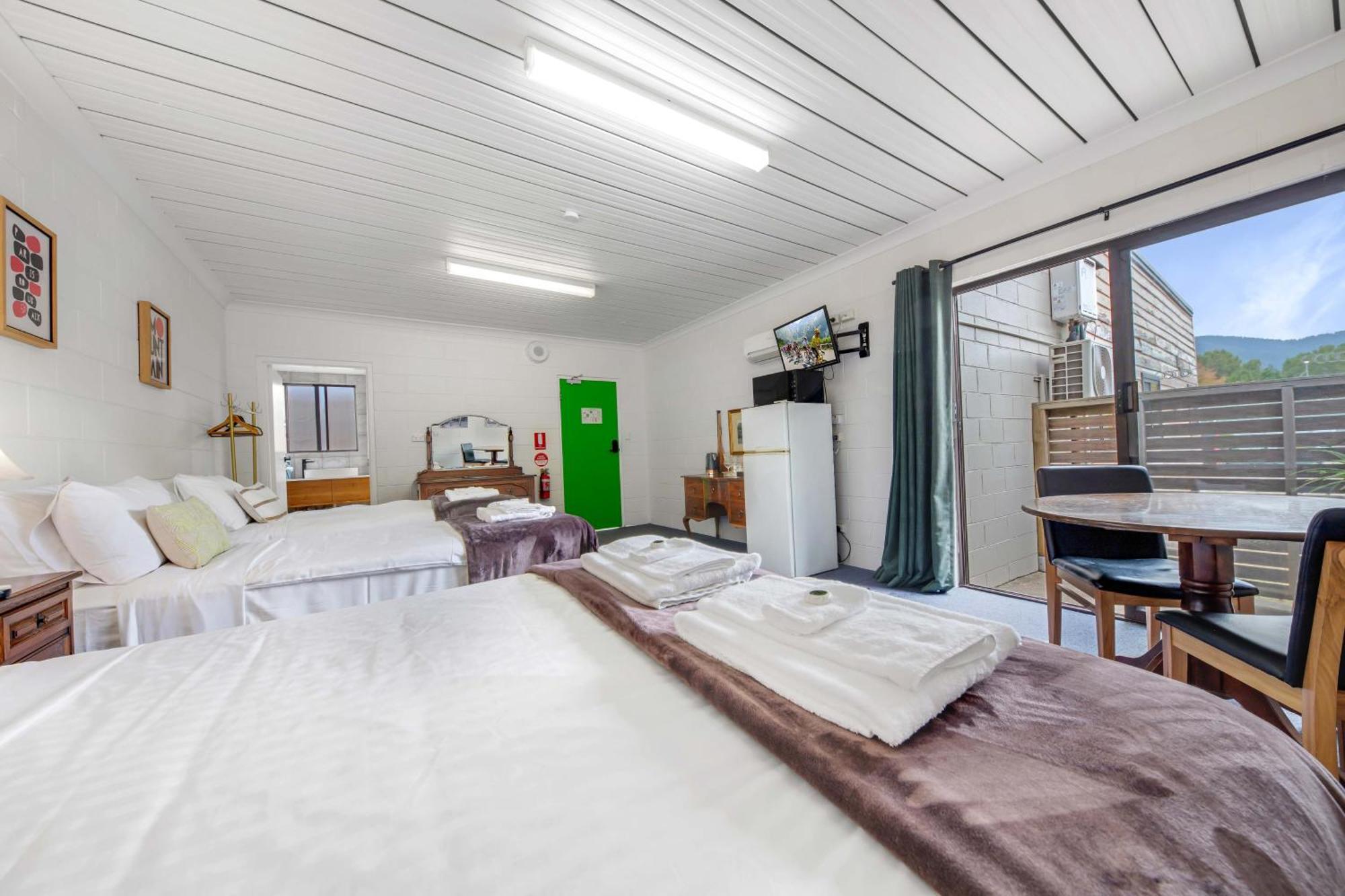 Bright Velo Hotel Стая снимка