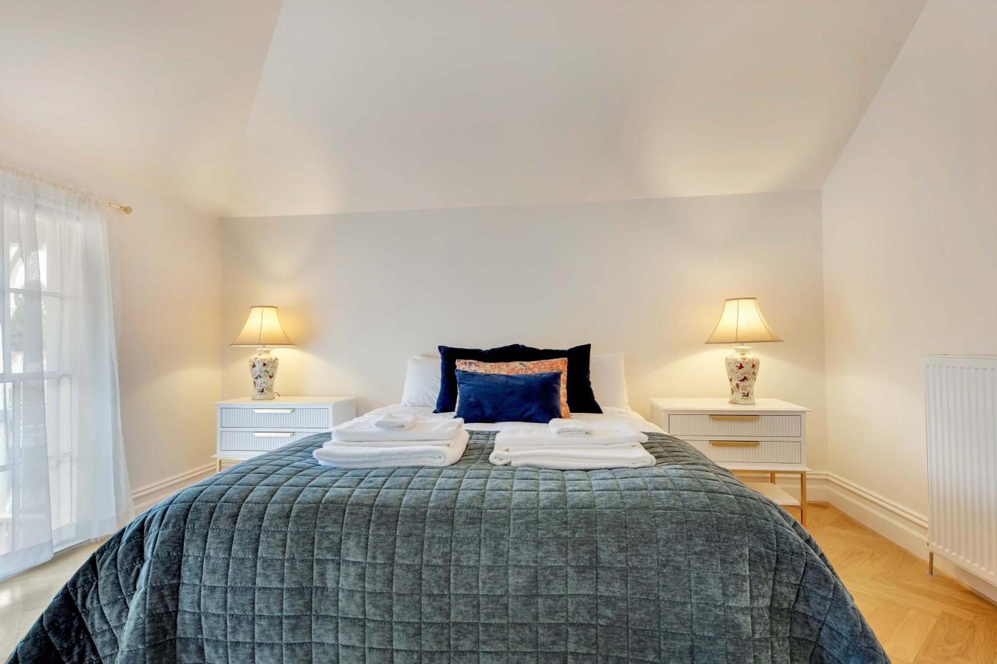 Bright Velo Hotel Стая снимка
