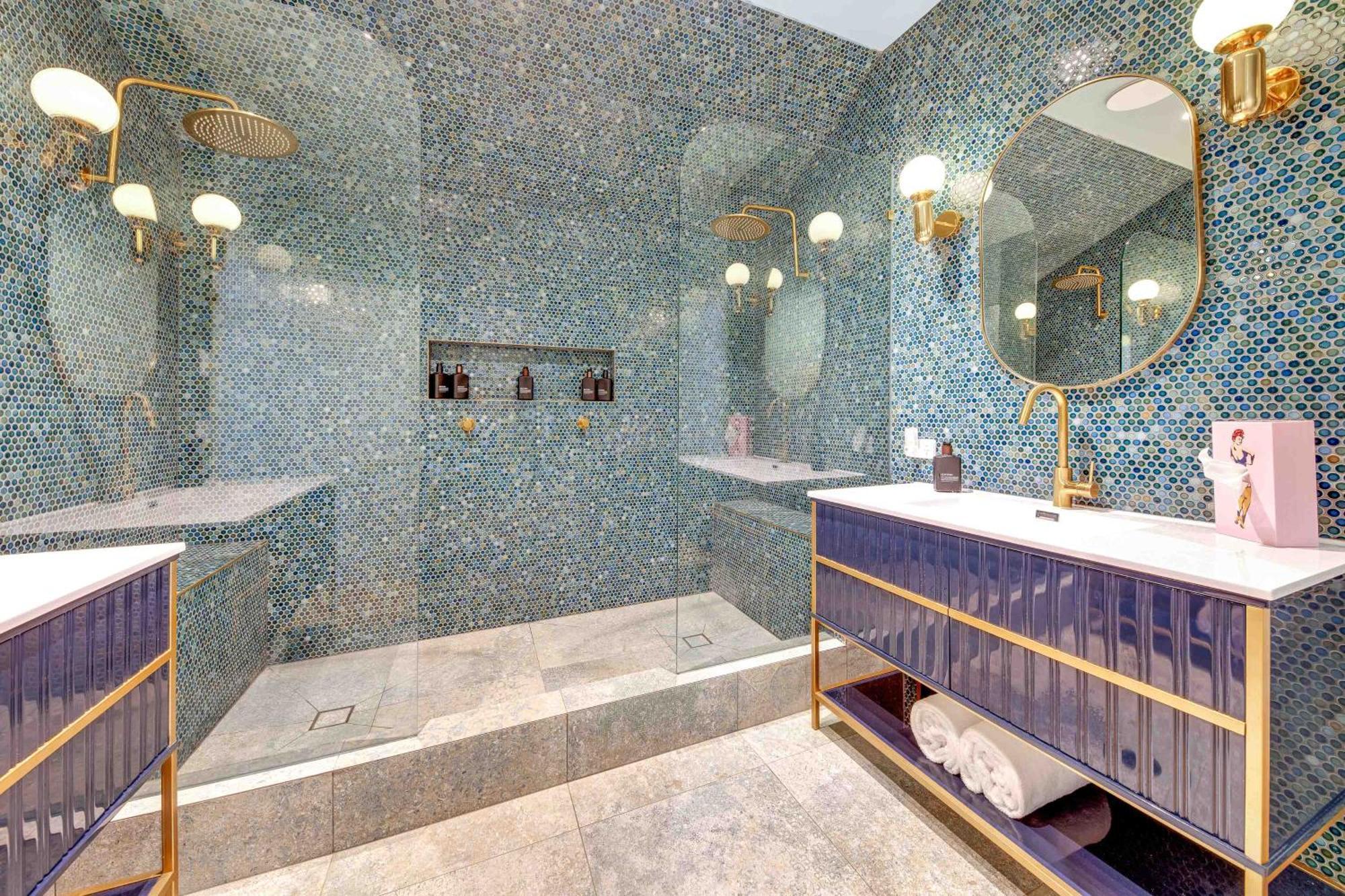 Bright Velo Hotel Стая снимка